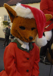 FoxFancyDressGroveandRuffordB.DayBawtry2011.jpg