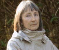 JulieHoundsellLeighDorsetGardeninvadedhoundsBlackmoreFH26-1-12.gif