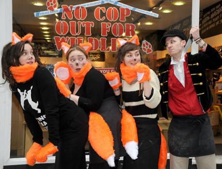 Lushfakefoxhunt22-10-12.jpg