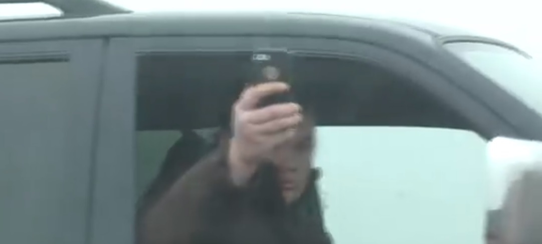 QuantockSHSupporterfinedfordrivingwhilefilmingantis18-9-18.jpg QuantockSHSupporterfinedfordrivingwhilefilmingantis18-9-18.jpg